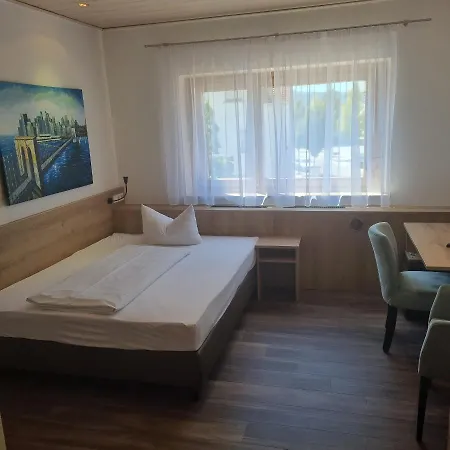 Garni Krone Hotel 3*