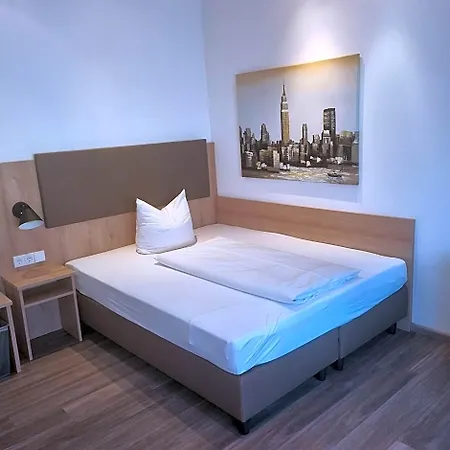 Garni Krone Hotel 3*