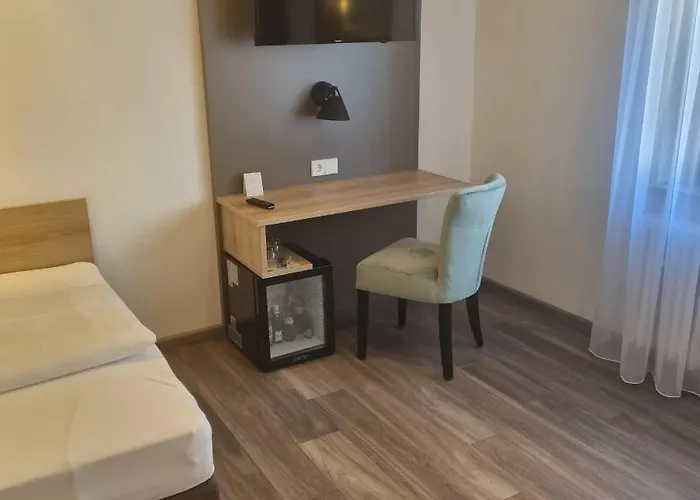 Garni Krone Ξενοδοχείο 3*